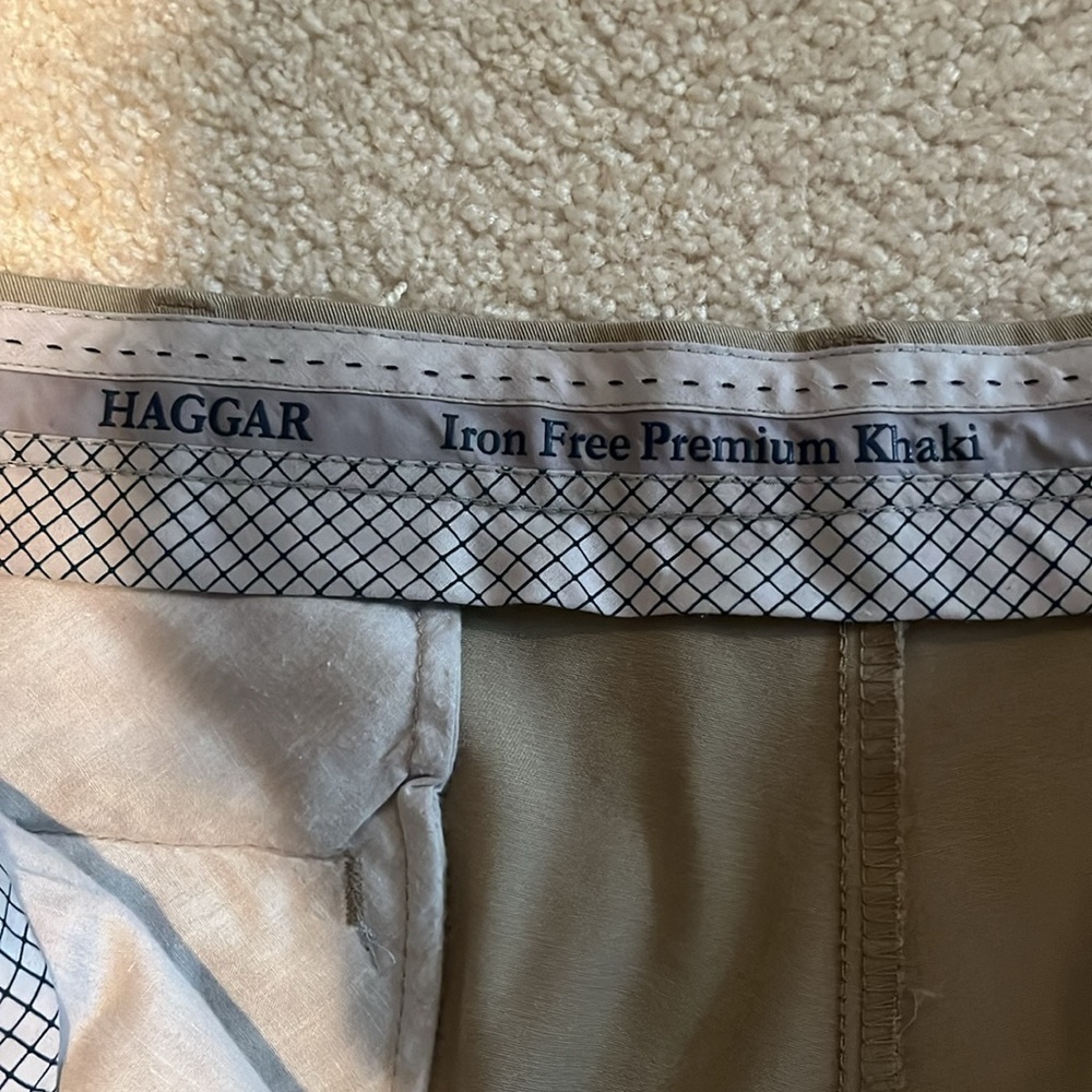 5 pairs Men’s Haggar Straight Fir Iron Free Premium Khaki. Tan, Grey, and Black. - Picture 2 of 8